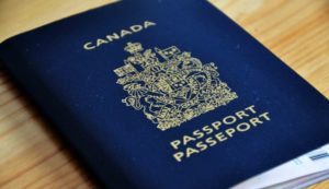 канадский паспорт
