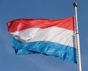 Государственный флаг Люксембурга