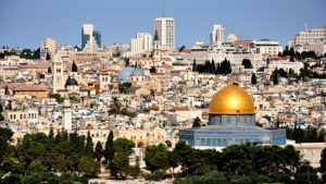 Как переехать в Израиль на ПМЖ русскому, украинцу, еврею и не еврею?