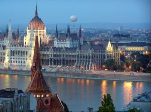 Столица Венгрии - Будапешт.