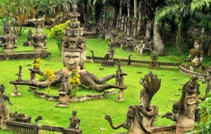 Будда-парк в Лаосе