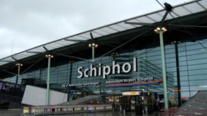 Международный аэропорт «Схипхол» Амстердам.