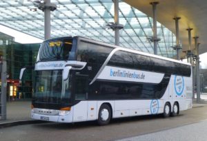 BerlinLinienBus можно поехать в Дрезден, Веймар, Галле, Йену и Эрфурт. 