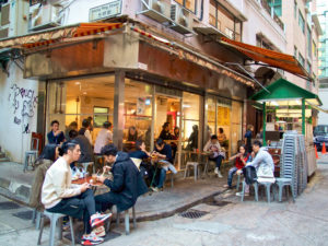 Гонконгское уличное кафе
